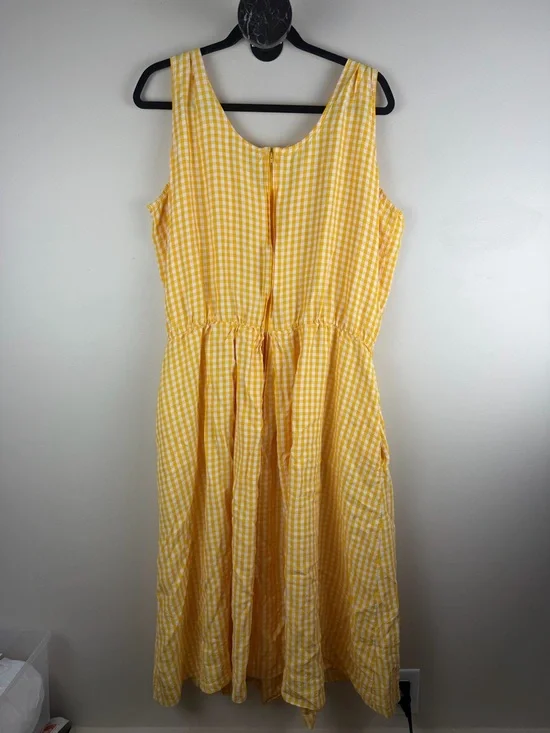 Yellow Gingham Sleeveless Midi Dress - Picture 3 of 3